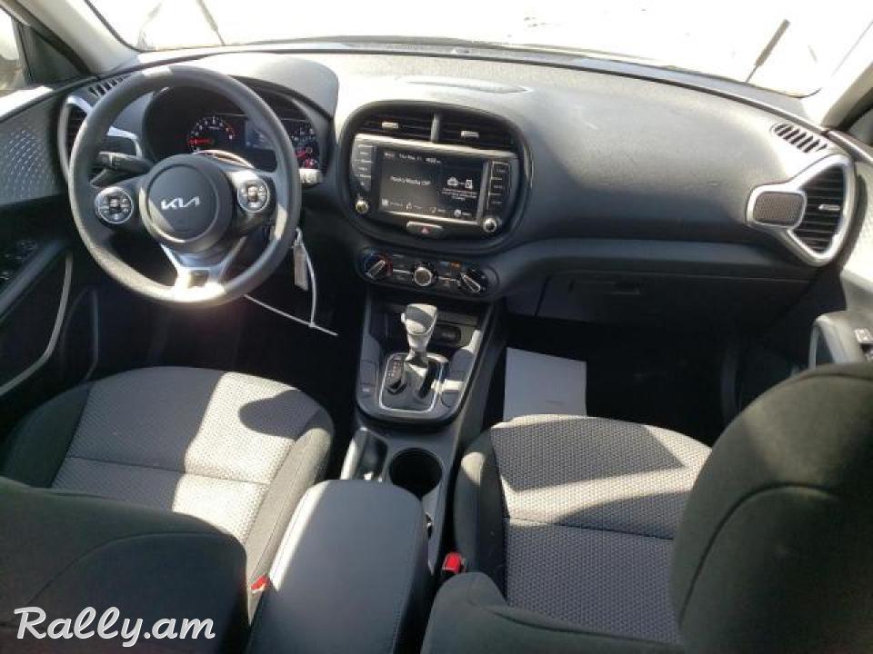 Kia Soul հետչբեք, 2.0 լ, 2022 թ.
