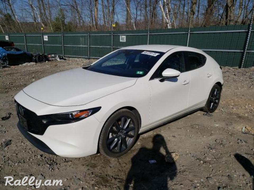 Mazda 3 հետչբեք, 2.5 լ, 2022 թ.