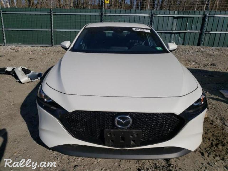 Mazda 3 հետչբեք, 2.5 լ, 2022 թ.