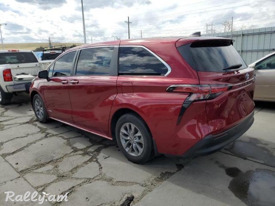Toyota Sienna, 2.5 լ, հիբրիդ, 2021 թ. 