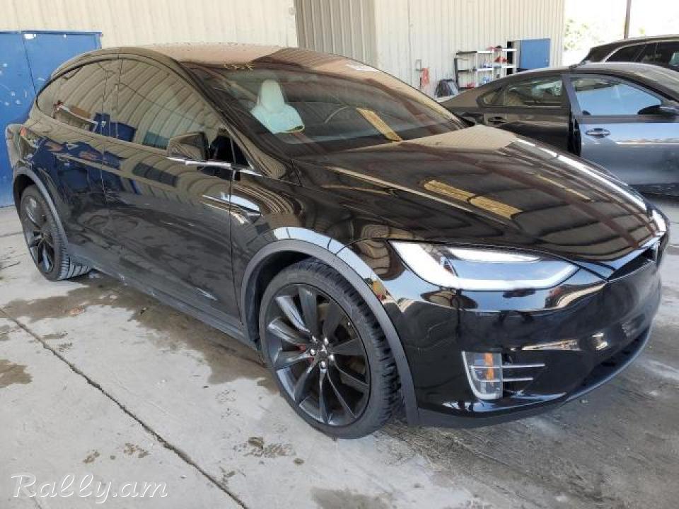 Tesla Model X, էլեկտրական, լիաքարշ, 2017 թ.