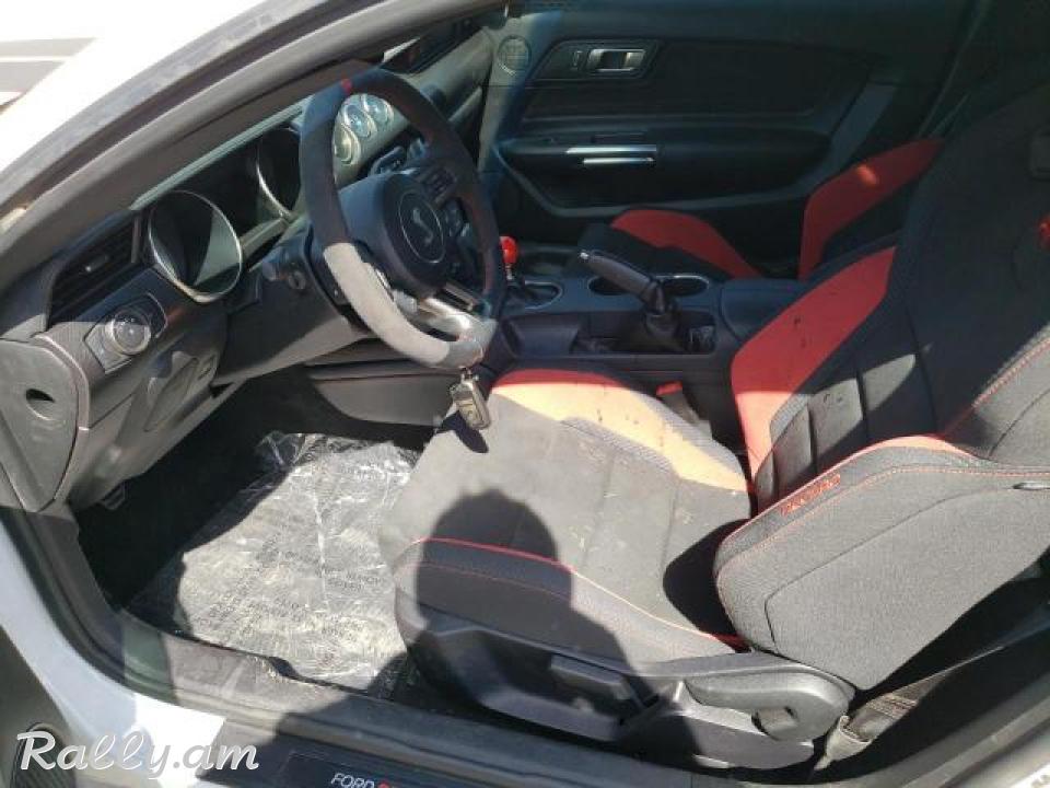 Ford Mustang կուպե, 5.2 լ, 2019 թ.