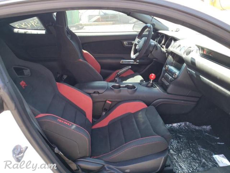Ford Mustang կուպե, 5.2 լ, 2019 թ.