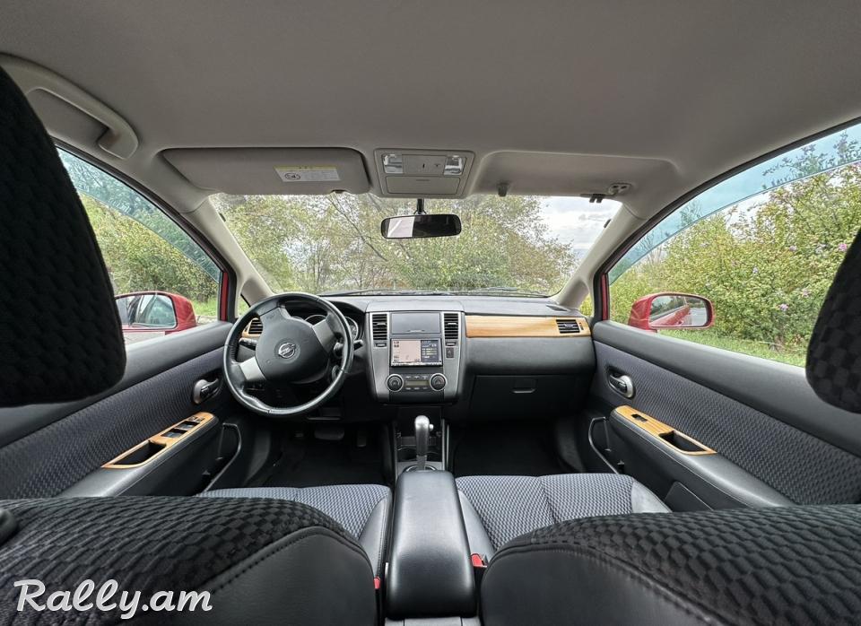 Nissan Tida 2009, 6100 USD