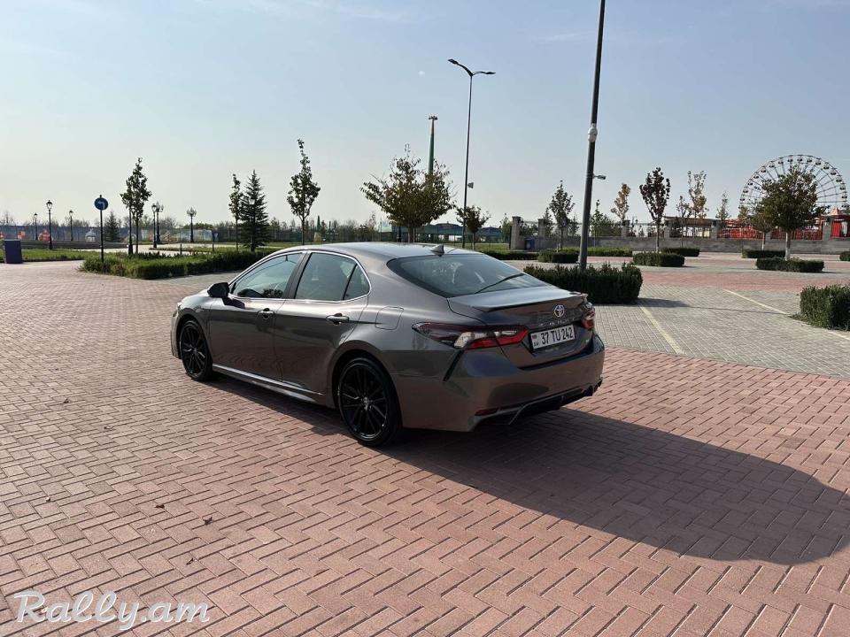 Toyota Camry 2022 SE
