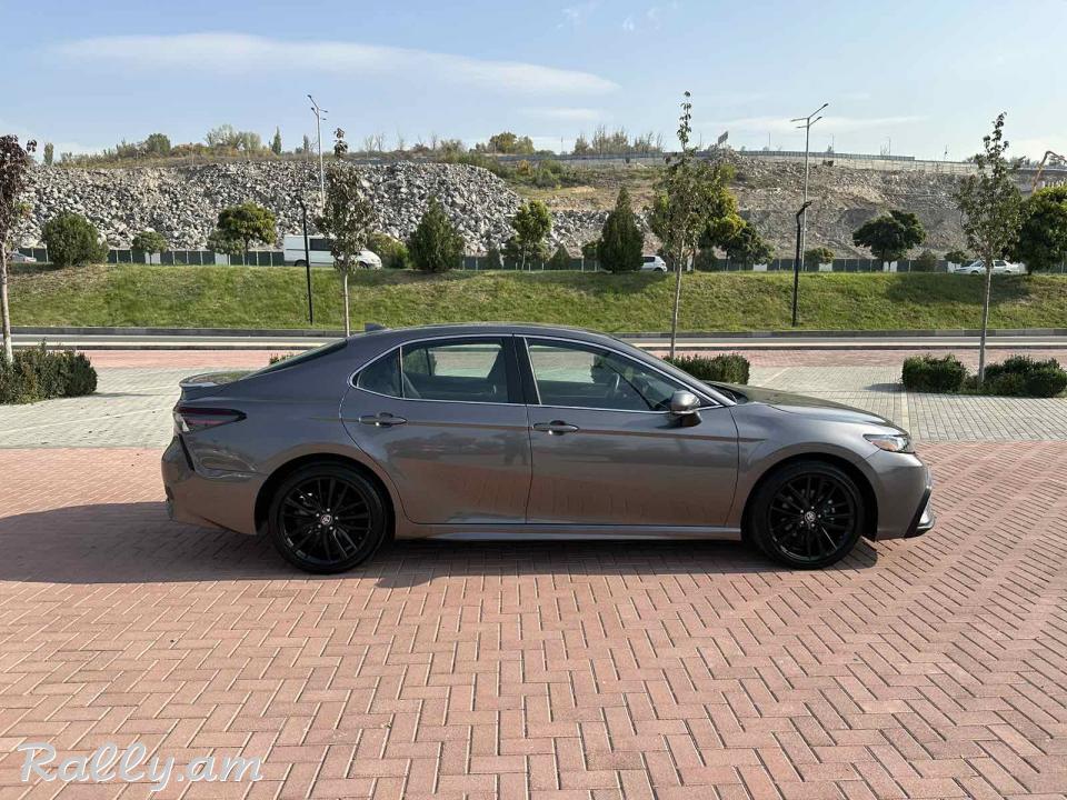 Toyota Camry 2022 SE