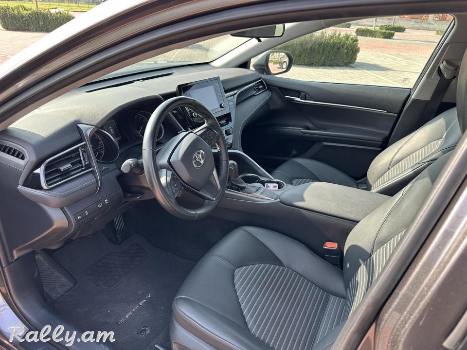 Toyota Camry 2022 SE
