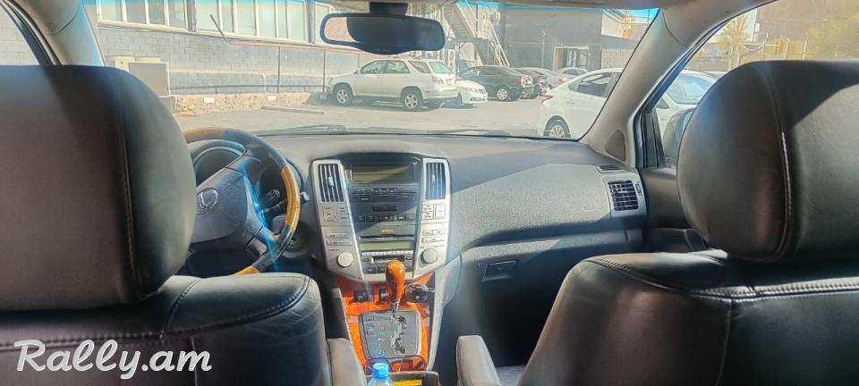 Lexus RX 330