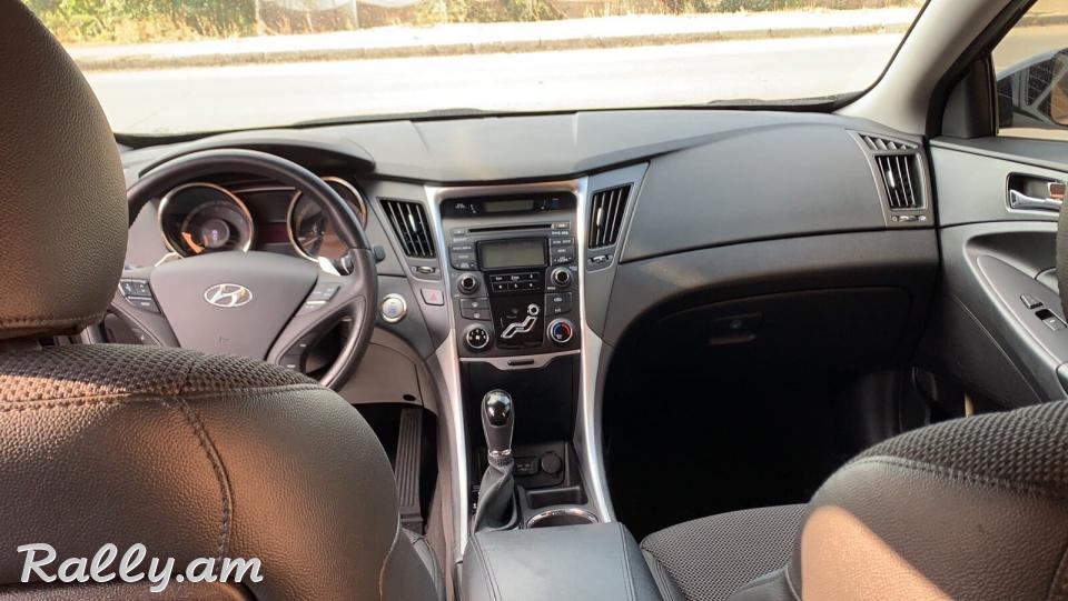 Hyundai sonata 2012 