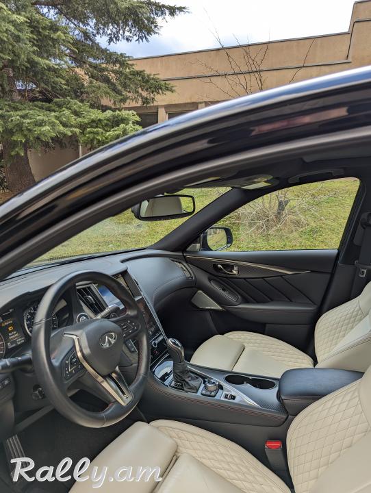 Новый Infiniti Q50 Red Sport AWD