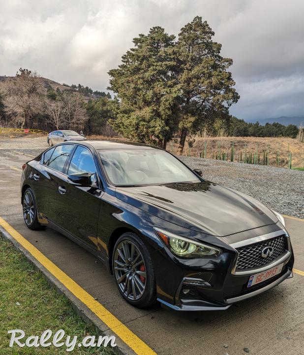 Новый Infiniti Q50 Red Sport AWD