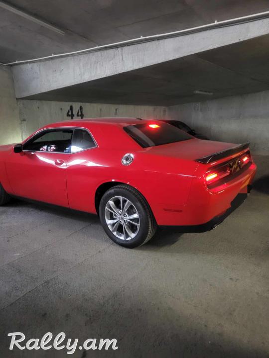 Срочно продаётся новый  американский  автомобиль 2023 года. ⏩Производство Dodge модель ,, Challenger"