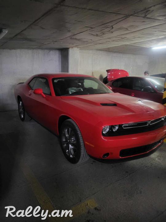 Срочно продаётся новый  американский  автомобиль 2023 года. ⏩Производство Dodge модель ,, Challenger"