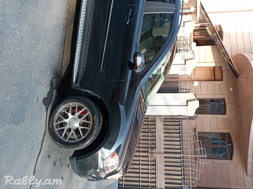 Классная машина мл 350 привозной из Америки. 