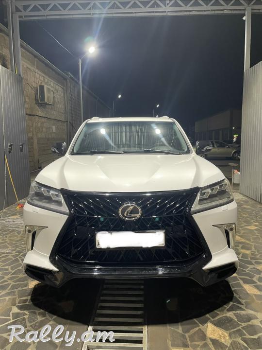 Lexus lx570
