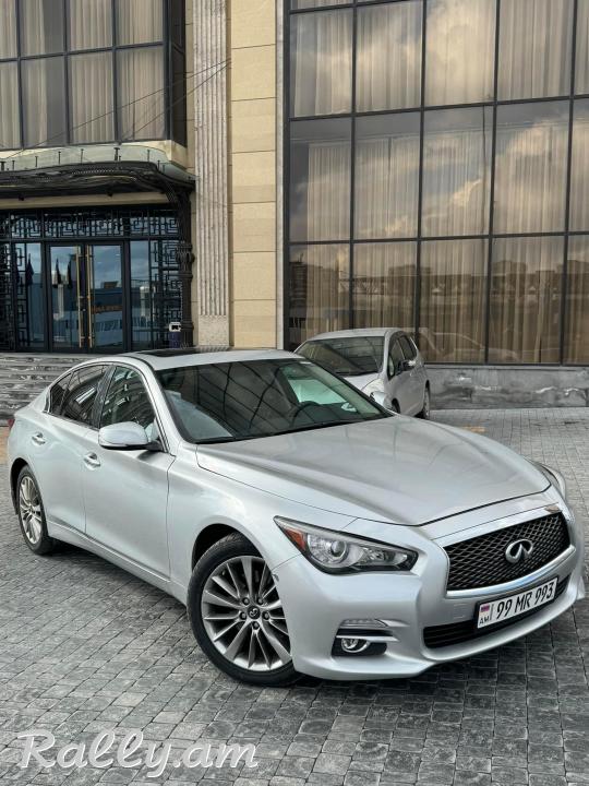 Infiniti Q50