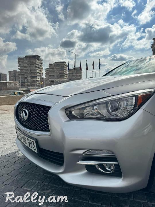 Infiniti Q50