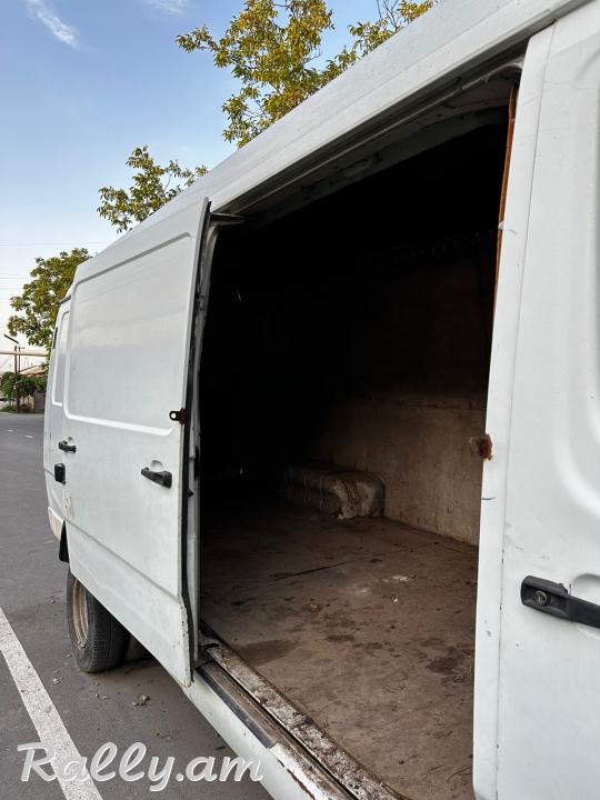 Mercedes բեռնատար 1991թ, Դիզել, մատոռ կառոբկա նորմալ վիճակում է 