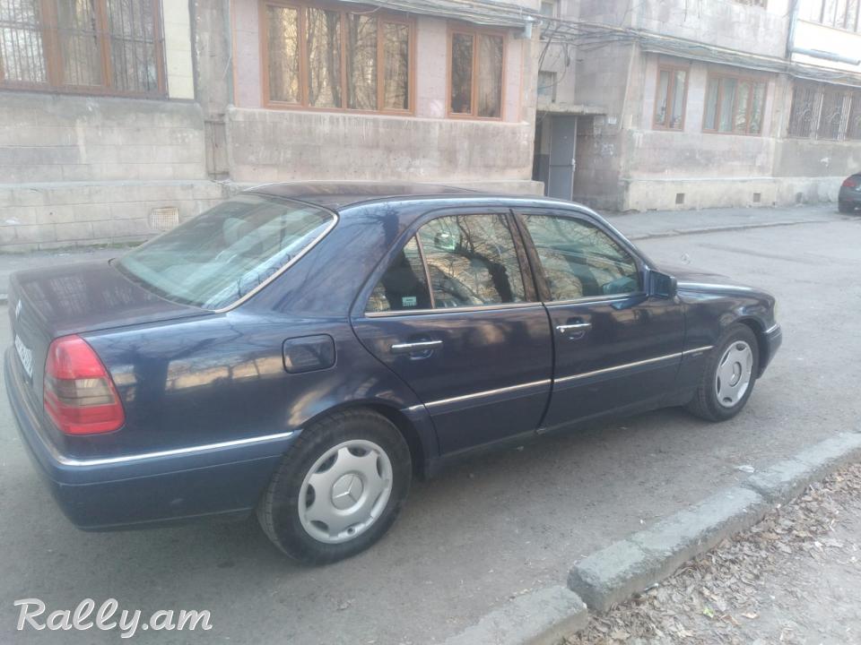 Mercedes c 7000 
