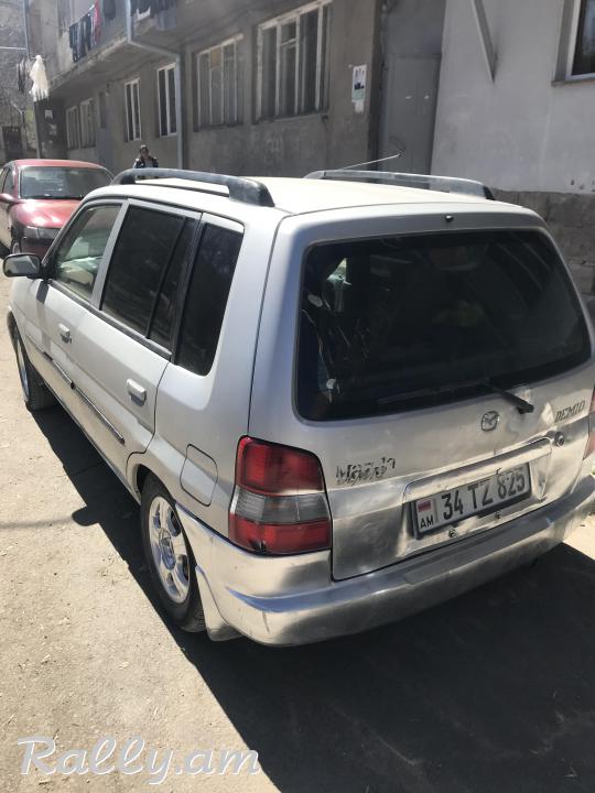 Mazda Demio