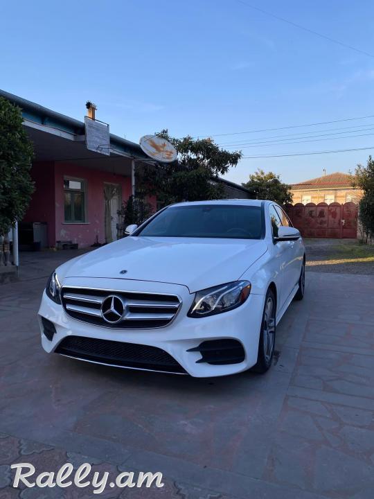 Mercedes-Benz E350 2020
