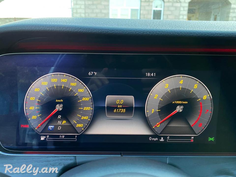 Mercedes-Benz E350 2020