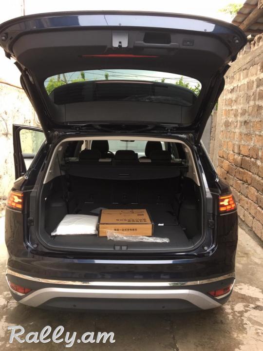 Volkswagen ID6