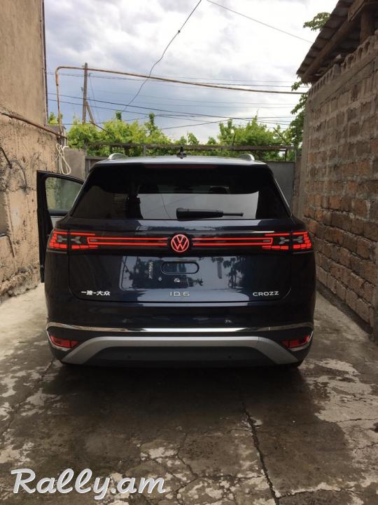 Volkswagen ID6