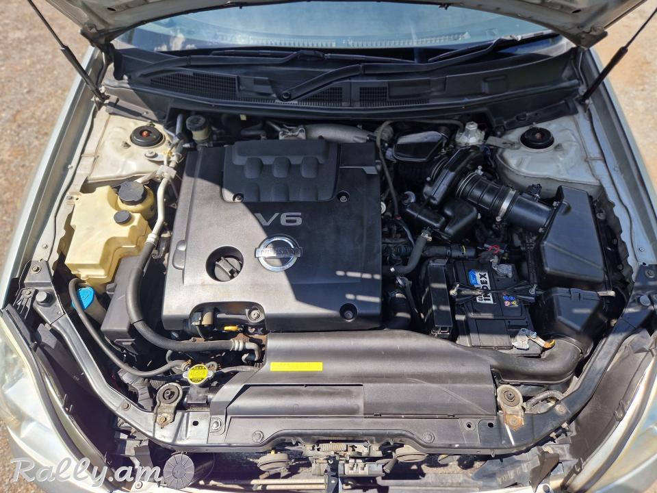 Վաճառվում է Nissan Teana j31 2003թ