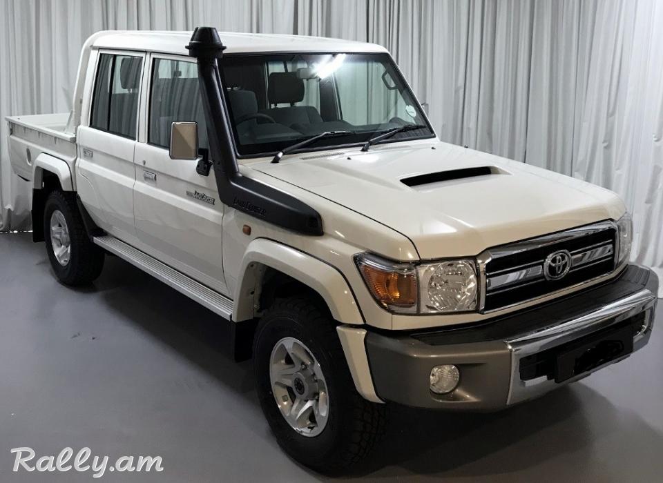  Toyota Land Cruiser Pickup 2019