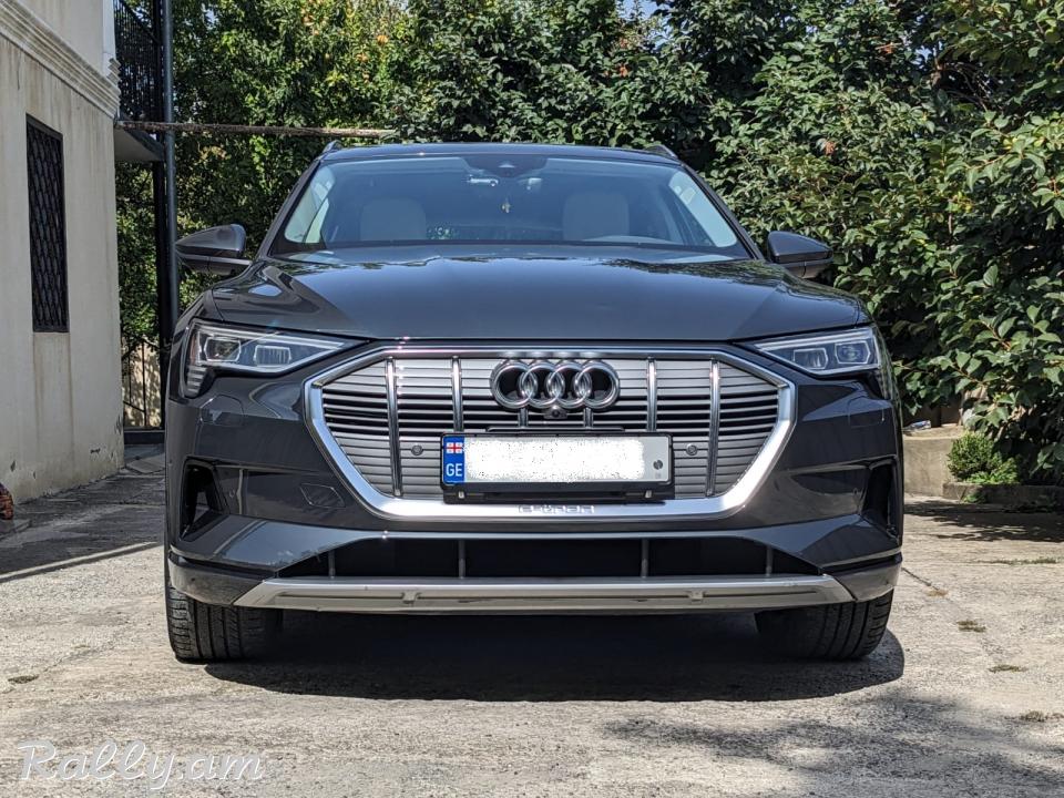 AUDI E-TRON Електрически 