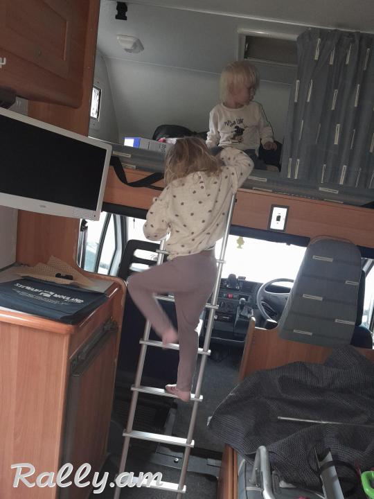 Дом на колесах Benimar Sports L на базе Fiat Ducato 1.9 TD