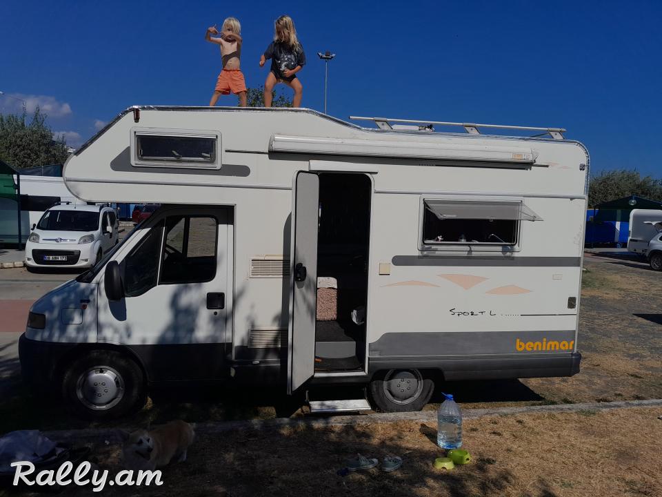 Дом на колесах Benimar Sports L на базе Fiat Ducato 1.9 TD
