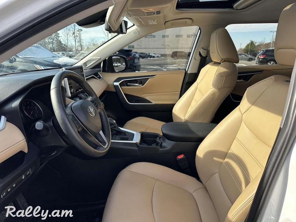  Used 2019 Toyota RAV4 XLE