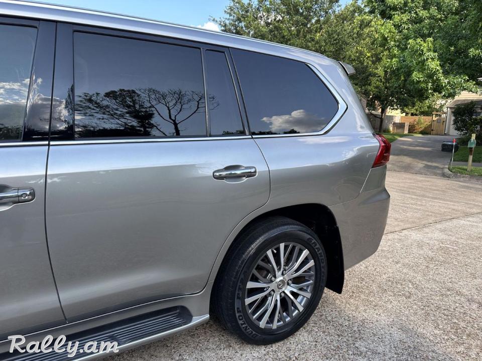 I Want to sell my Used 2019 Lexus 570