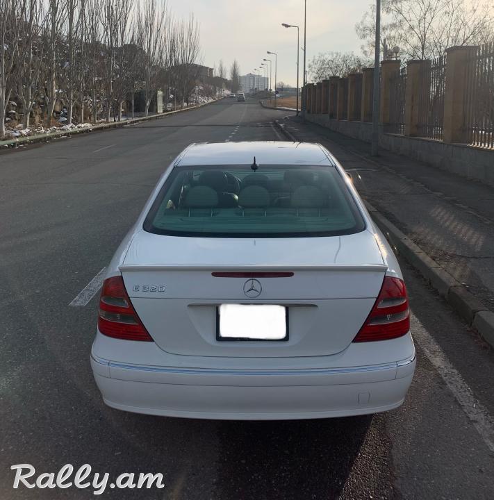 W211 E320 2004t. 098-342-341
