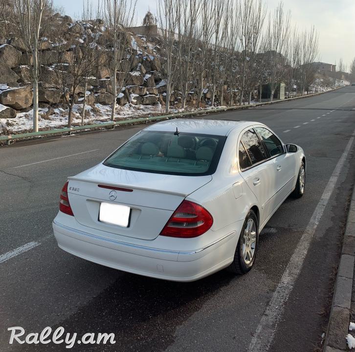 W211 E320 2004t. 098-342-341