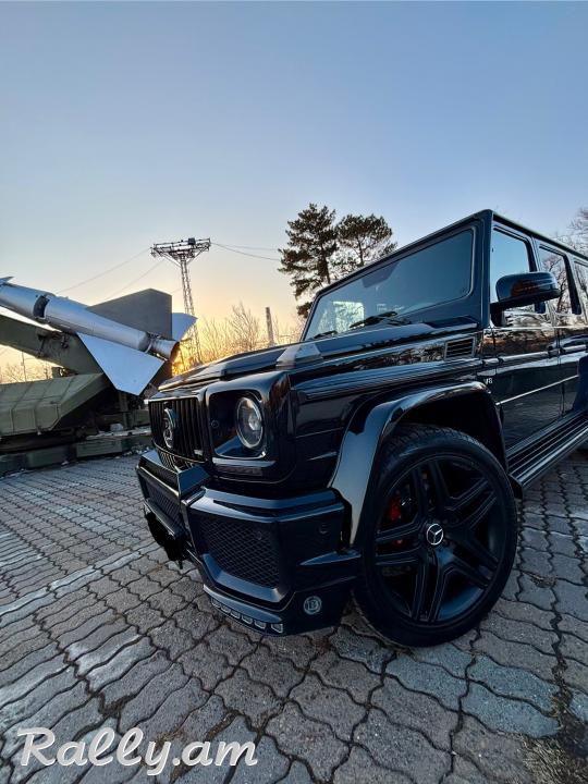 Mercedes Benz G 500