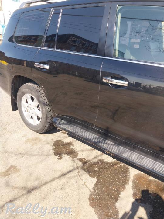 Շատտ շտապ վաճառվում է LEXUS LX 570 2009