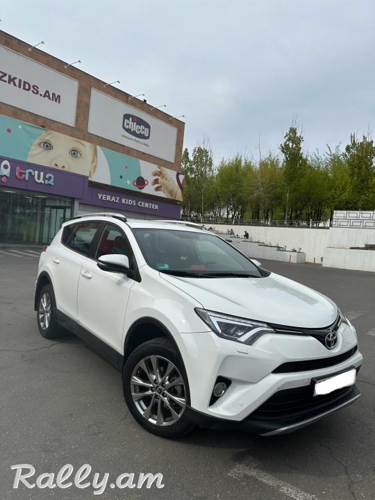 Toyota Rav 4 