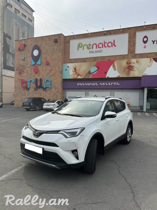 Toyota Rav 4 