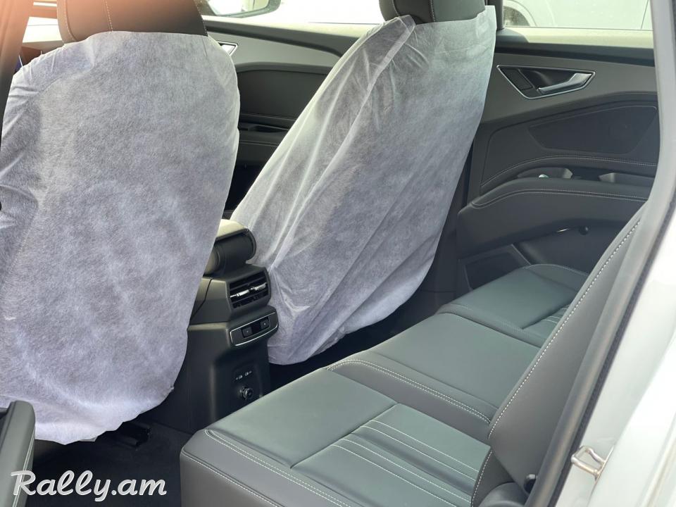 Контакт +971558731494 AUDI Q5 40e-tron model 2024  номер для контакта +971558731494 ватсап тоже есть 