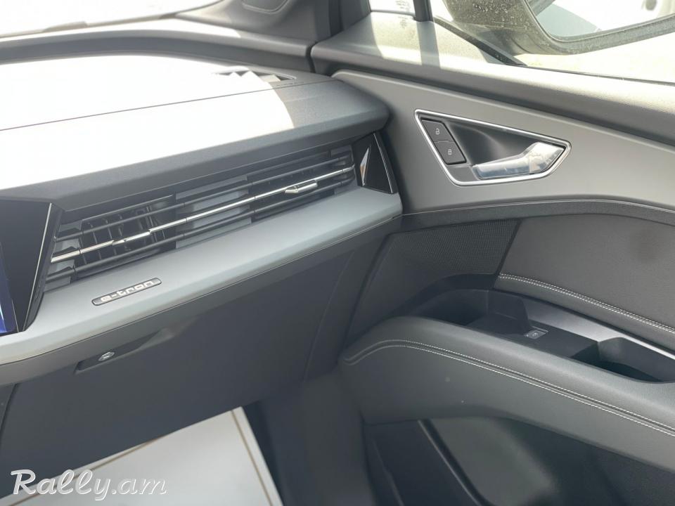 Контакт +971558731494 AUDI Q5 40e-tron model 2024  номер для контакта +971558731494 ватсап тоже есть 
