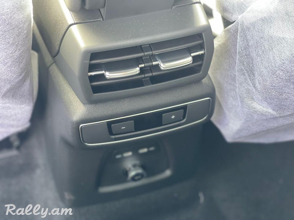 Контакт +971558731494 AUDI Q5 40e-tron model 2024  номер для контакта +971558731494 ватсап тоже есть 