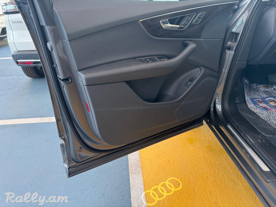 Контакт-+971558731494 AUDI Q7 model 2023 