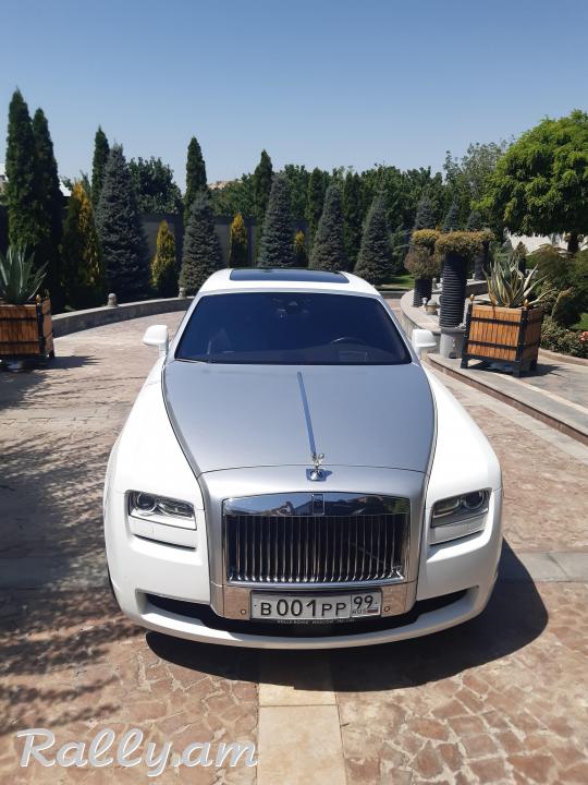 Прокат Rolls Royce Ghost EWB rent car ավտովարձույթ