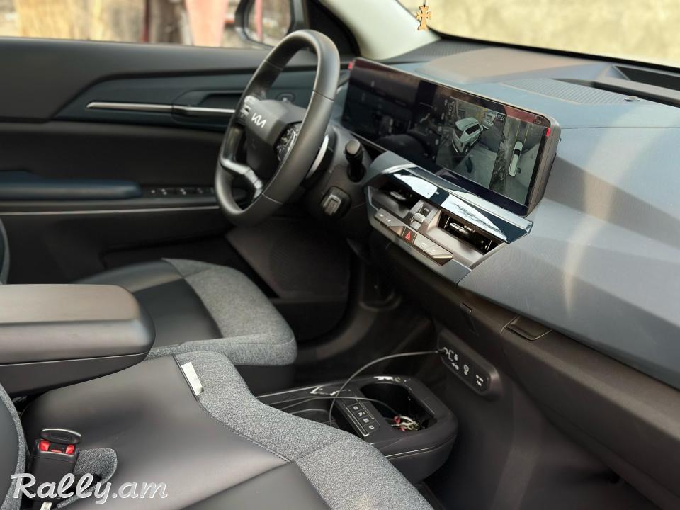  2024 Kia EV5