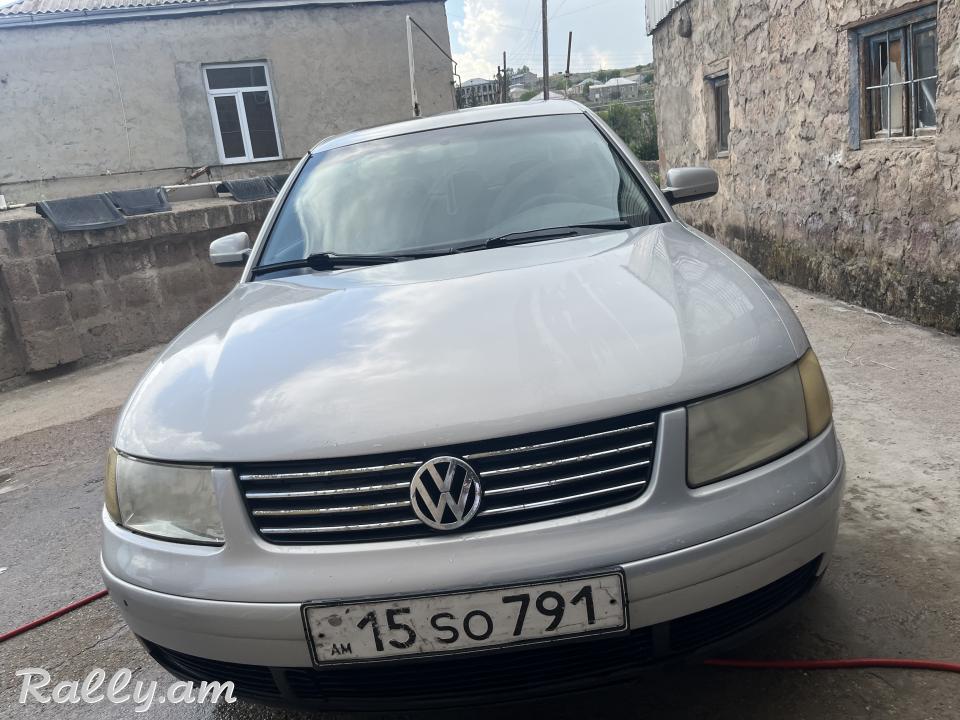 Volkswagen Passat,1.8 TURBO