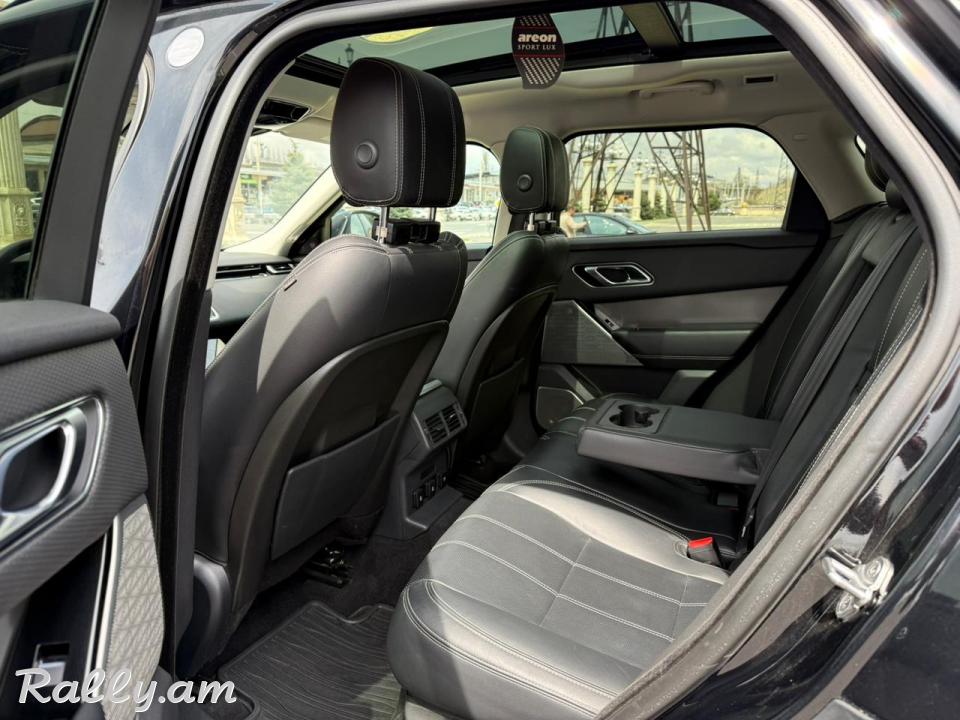 Վաճառվում է Range Rover Velar, հնարավոր է փոխանակում