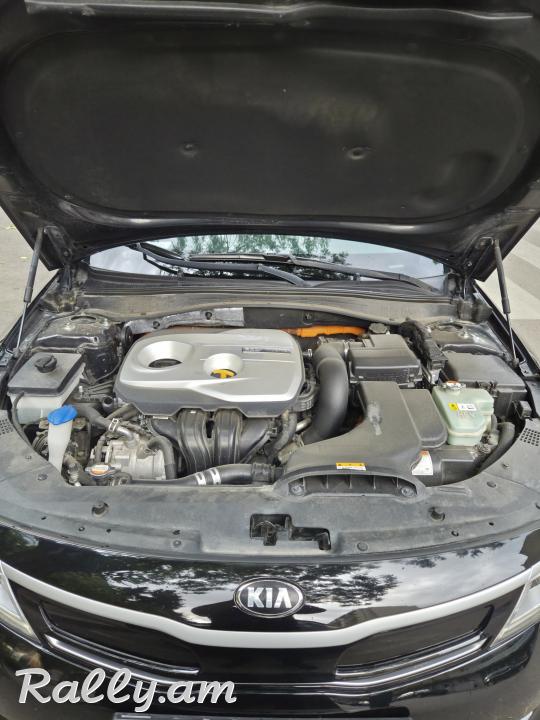 Продаётся Kia Optima Hibrid